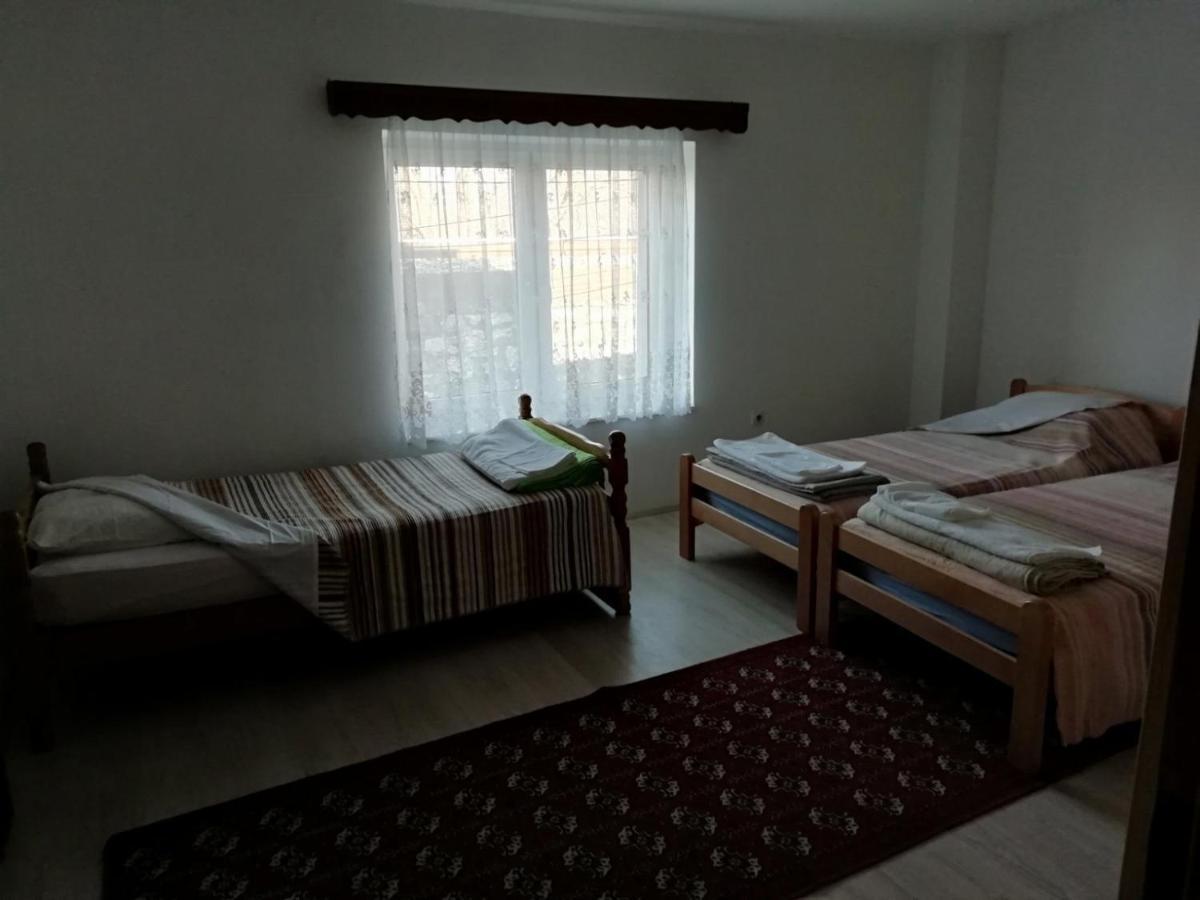 Lydia Center Apartment Veles Bagian luar foto